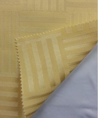 TB-FDN  提花桌布  枱布 100％滌  橫豎條紋-米黃 橫間紋  IMOLA 側面照